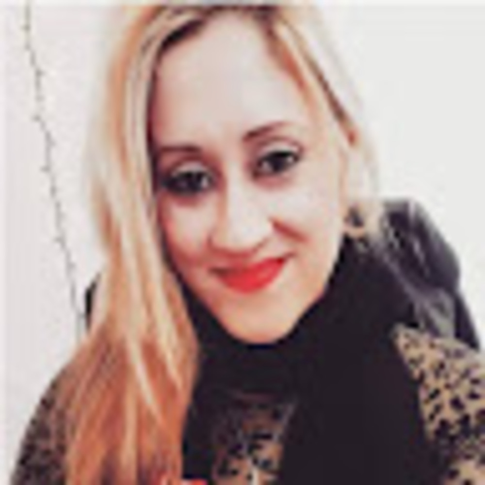 Meet your Posher, Angelica